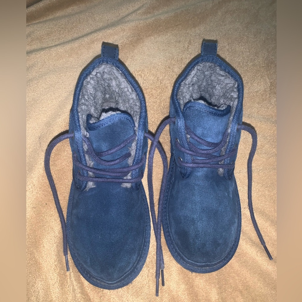 Big Boys blue UGGS size 7